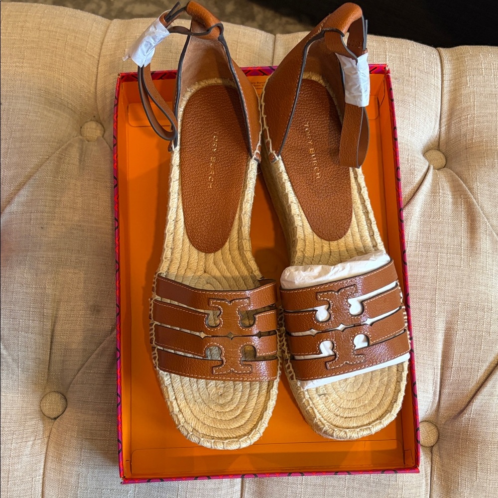 Tory Burch Brown Leather Women's Sandals